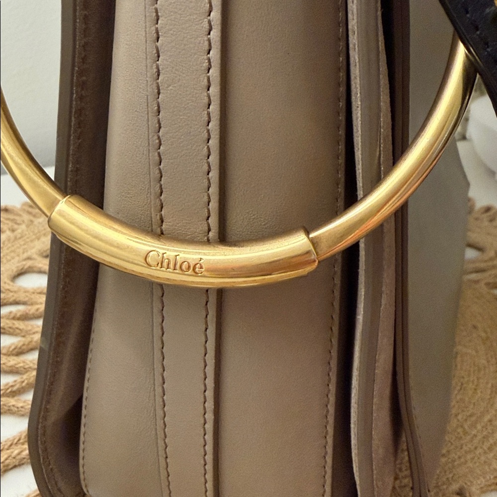 Chloe Roy Tan Satchel Shoulder Bag with Crossbody - Picture 9 of 9